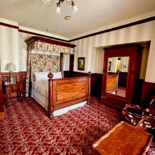 The Inn at 2nd & C image 32