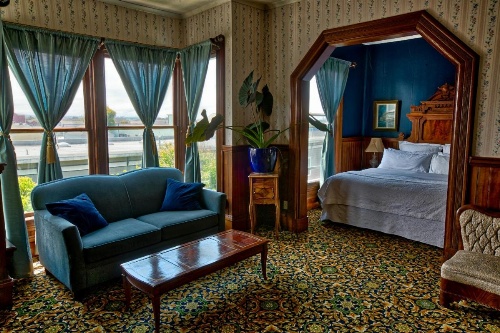 The Inn at 2nd & C image 38