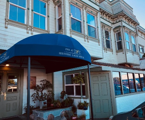 The Inn at 2nd & C image 44